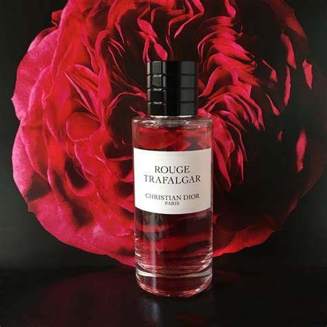 dior rosso profumo|Rouge Trafalgar: il profumo couture con accordi di frutti rossi.